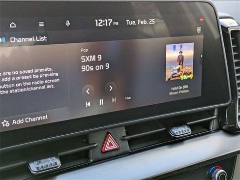 Used 2025 Kia Sportage EX w/ EX Premium Package image 20