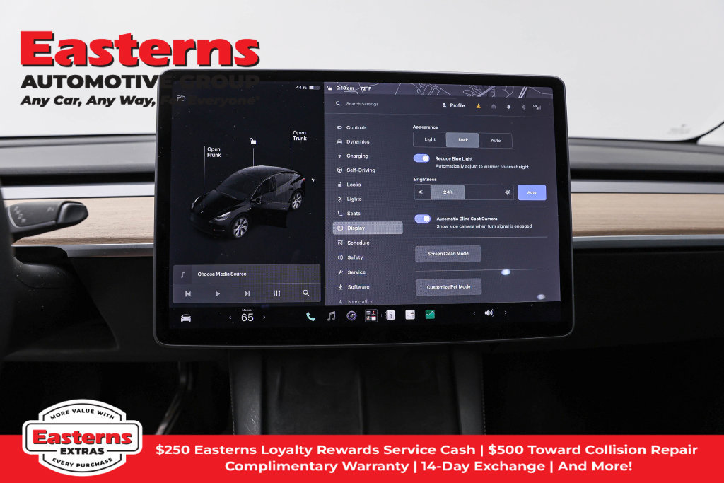 Used 2021 Tesla Model Y Long Range AWD/4WD image 13