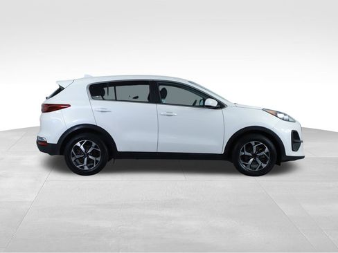 Used 2021 Kia Sportage LX image 13