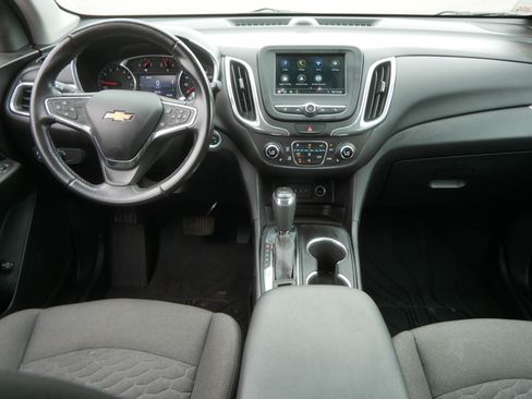 Used 2019 Chevrolet Equinox LT AWD/4WD image 10