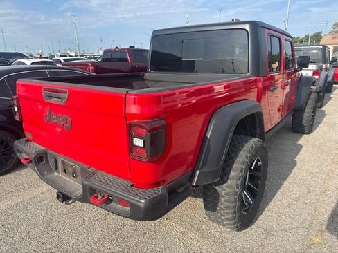 Used 2022 Jeep Gladiator Rubicon w/ LED Lighting Group AWD/4WD image 4