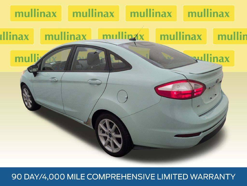 Used 2017 Ford Fiesta SE w/ Equipment Group 201A FWD image 9
