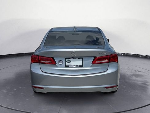 Used 2018 Acura TLX FWD image 4
