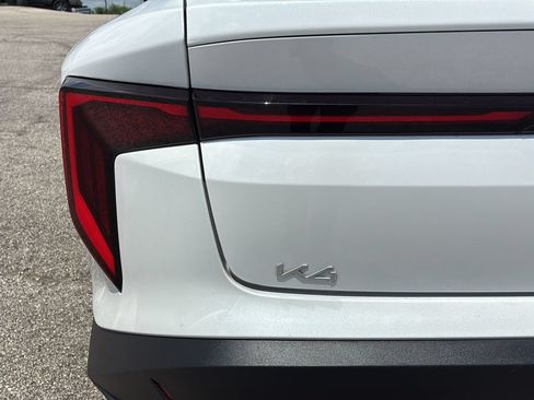 Used 2025 Kia K4 EX FWD image 29