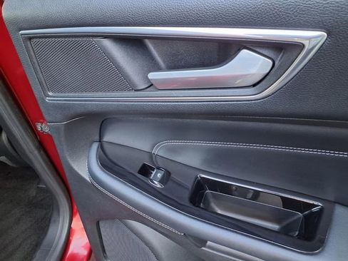 Used 2015 Ford Edge Titanium w/ Equipment Group 302A image 24