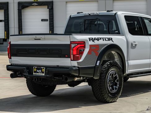 Used 2026 Ford F150 Raptor AWD/4WD image 18