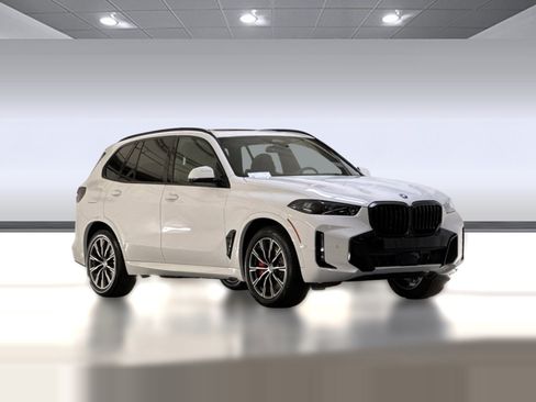Used 2026 BMW X5 xDrive50e w/ M Sport Package AWD/4WD image 6
