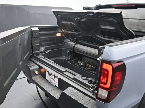 Used 2024 Honda Ridgeline Sport image 27