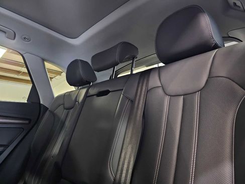 Used 2023 Audi Q5 2.0T Premium Plus w/ Premium Plus Package image 18
