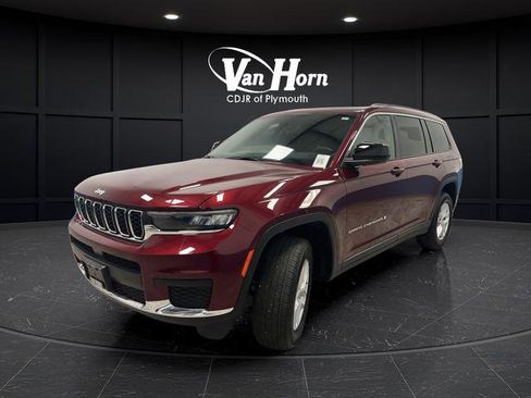 Used 2024 Jeep Grand Cherokee L Laredo w/ Luxury Tech Group I AWD/4WD image 3