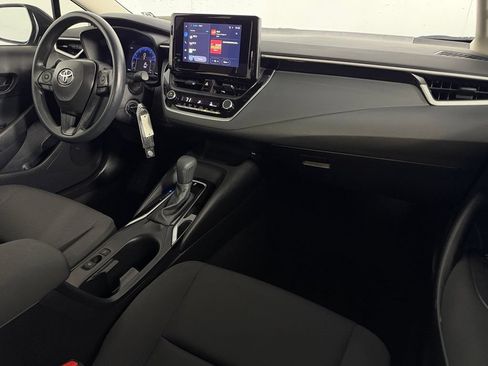 Used 2026 Toyota Corolla LE FWD image 14