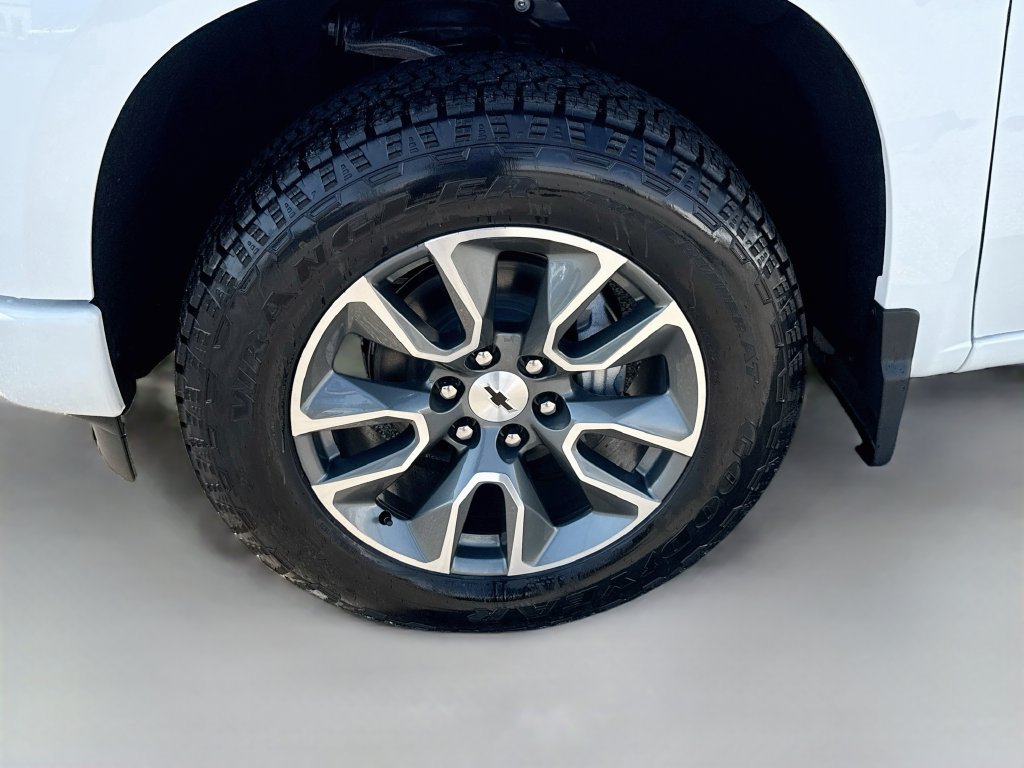 New 2026 Chevrolet Silverado 1500 RST AWD/4WD image 32