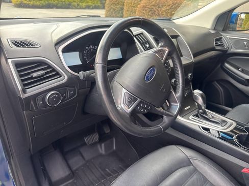 Used 2018 Ford Edge SEL w/ Equipment Group 201A image 18