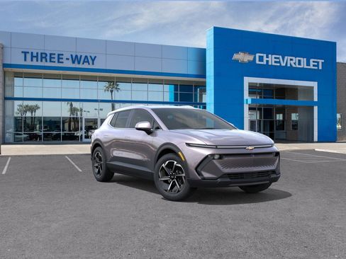 New 2026 Chevrolet Equinox EV LT image 25