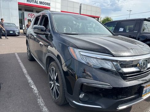 Used 2020 Honda Pilot Touring image 3