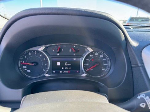 Used 2022 GMC Terrain SLT w/ Infotainment Package II image 14