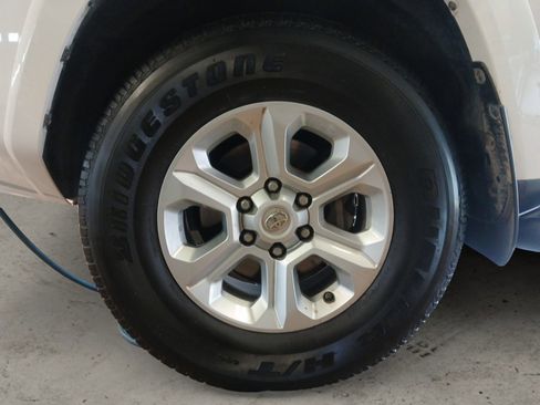 Used 2021 Toyota 4Runner SR5 Premium w/ Moonroof Package image 14