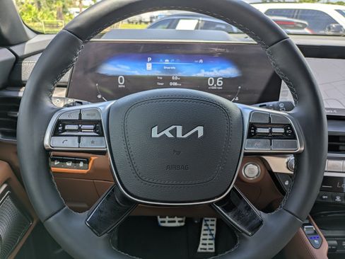 Certified 2024 Kia Telluride SX X-Line AWD/4WD image 26