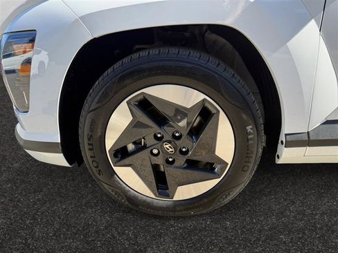 Used 2024 Hyundai Kona SEL image 16