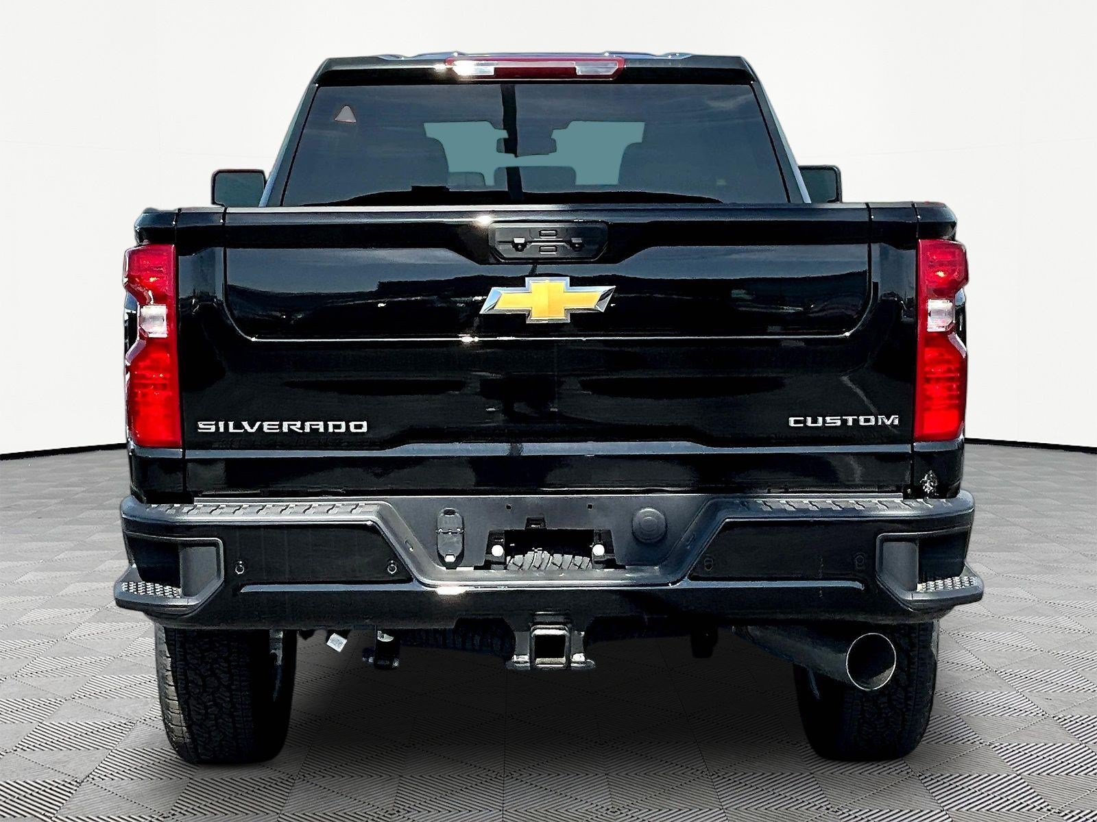 New 2026 Chevrolet Silverado 2500 Custom w/ Custom Value Package AWD/4WD image 5
