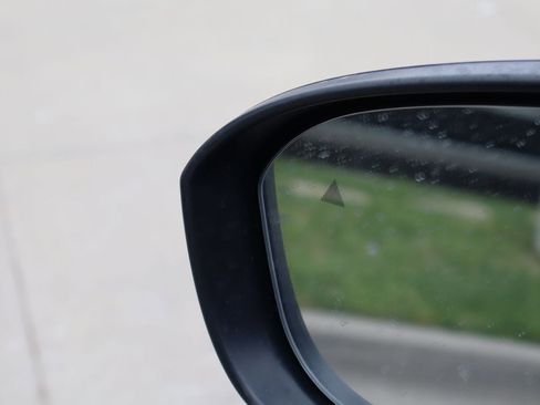 Used 2021 Nissan Rogue SV w/ Premium Package FWD image 22