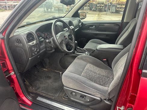 Used 2005 GMC Envoy SLE AWD/4WD image 11
