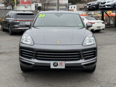 Used 2020 Porsche Cayenne image 9