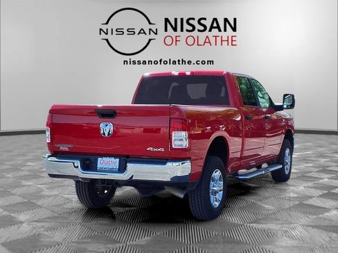 Used 2024 RAM 2500 Big Horn AWD/4WD image 27