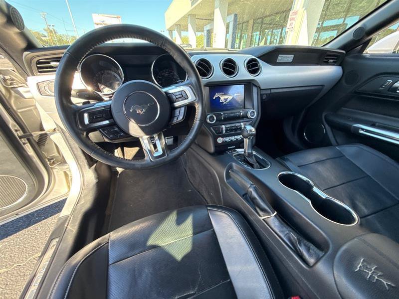 Used 2017 Ford Mustang Premium RWD image 11