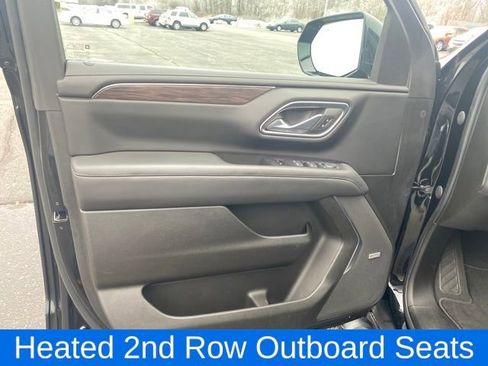 Used 2023 Chevrolet Tahoe Z71 w/ Luxury Package image 16