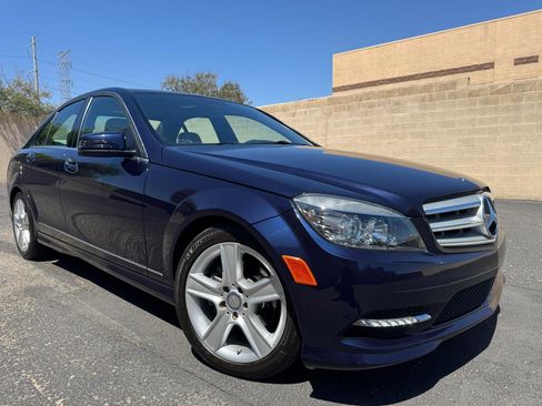 Used 2011 Mercedes-Benz C 300 Sedan image 1