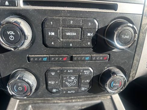 Used 2017 Ford Expedition Limited w/ Equipment Group 301A image 29