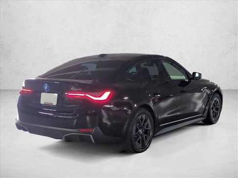 Used 2023 BMW i4 eDrive35 RWD image 5