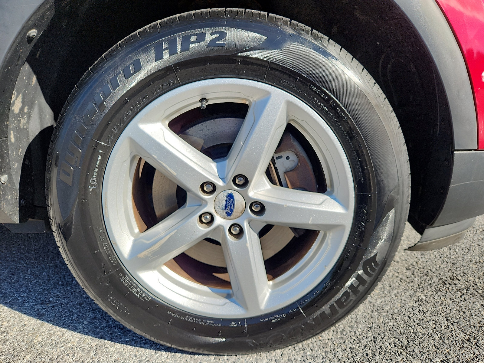 Used 2017 Ford Explorer XLT w/ Equipment Group 202A AWD/4WD image 8