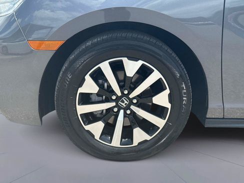 Certified 2025 Honda Odyssey EX-L image 11
