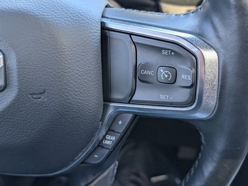 Used 2019 RAM 1500 Laramie image 23