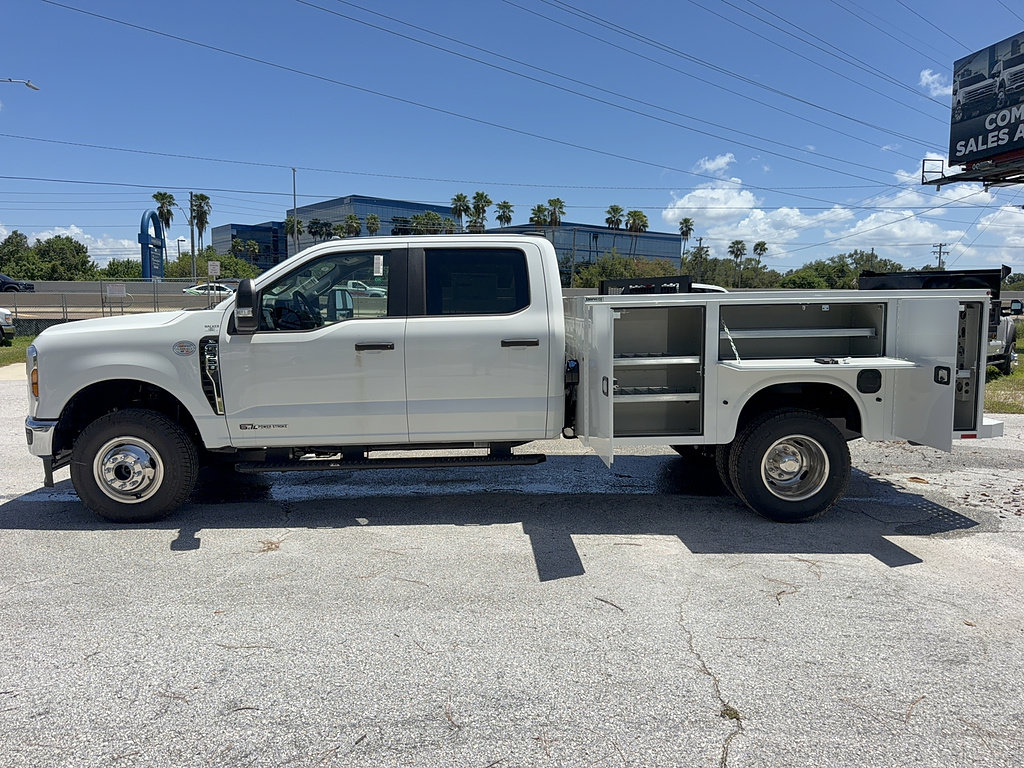 New 2026 Ford F350 XL w/ XL Chrome Package AWD/4WD image 11