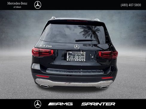 New 2026 Mercedes-Benz GLB 250 image 5
