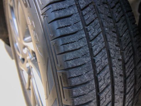 Used 2022 Lincoln Corsair AWD w/ Equipment Group 101A image 6