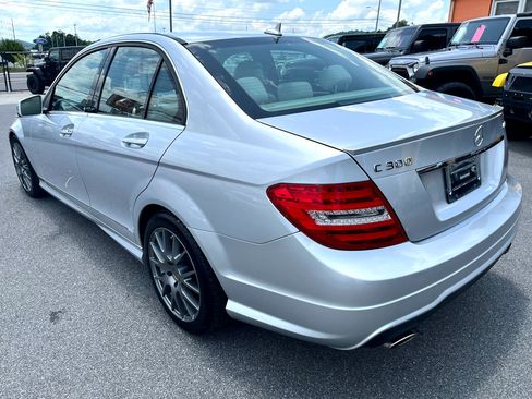 Used 2012 Mercedes-Benz C 300 4MATIC Sedan image 9