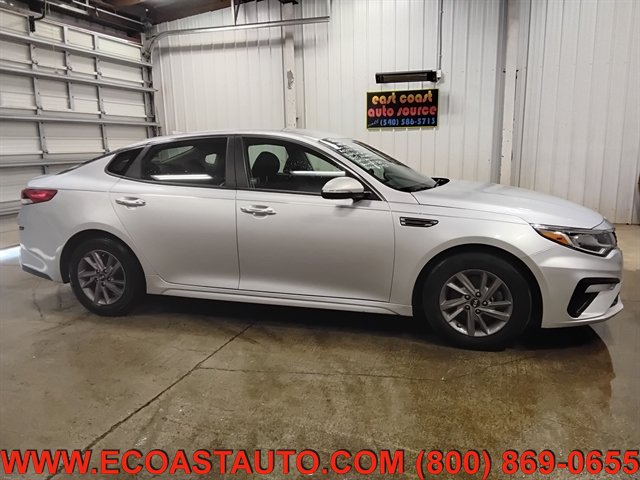 Used 2020 Kia Optima LX FWD image 2