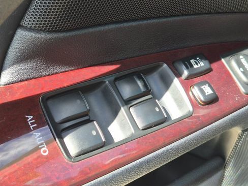 Used 2008 Lexus IS 250 w/ Premium Pkg RWD image 13