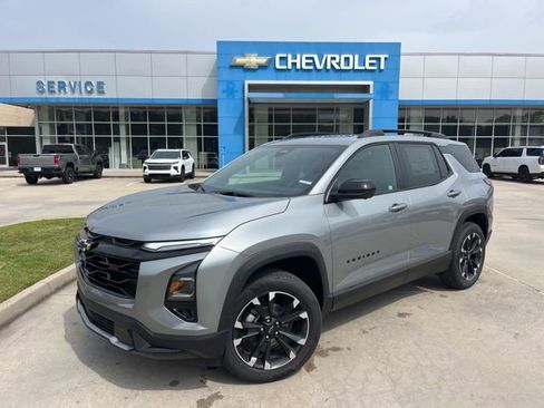 New 2026 Chevrolet Equinox RS w/ Convenience Package III FWD image 2