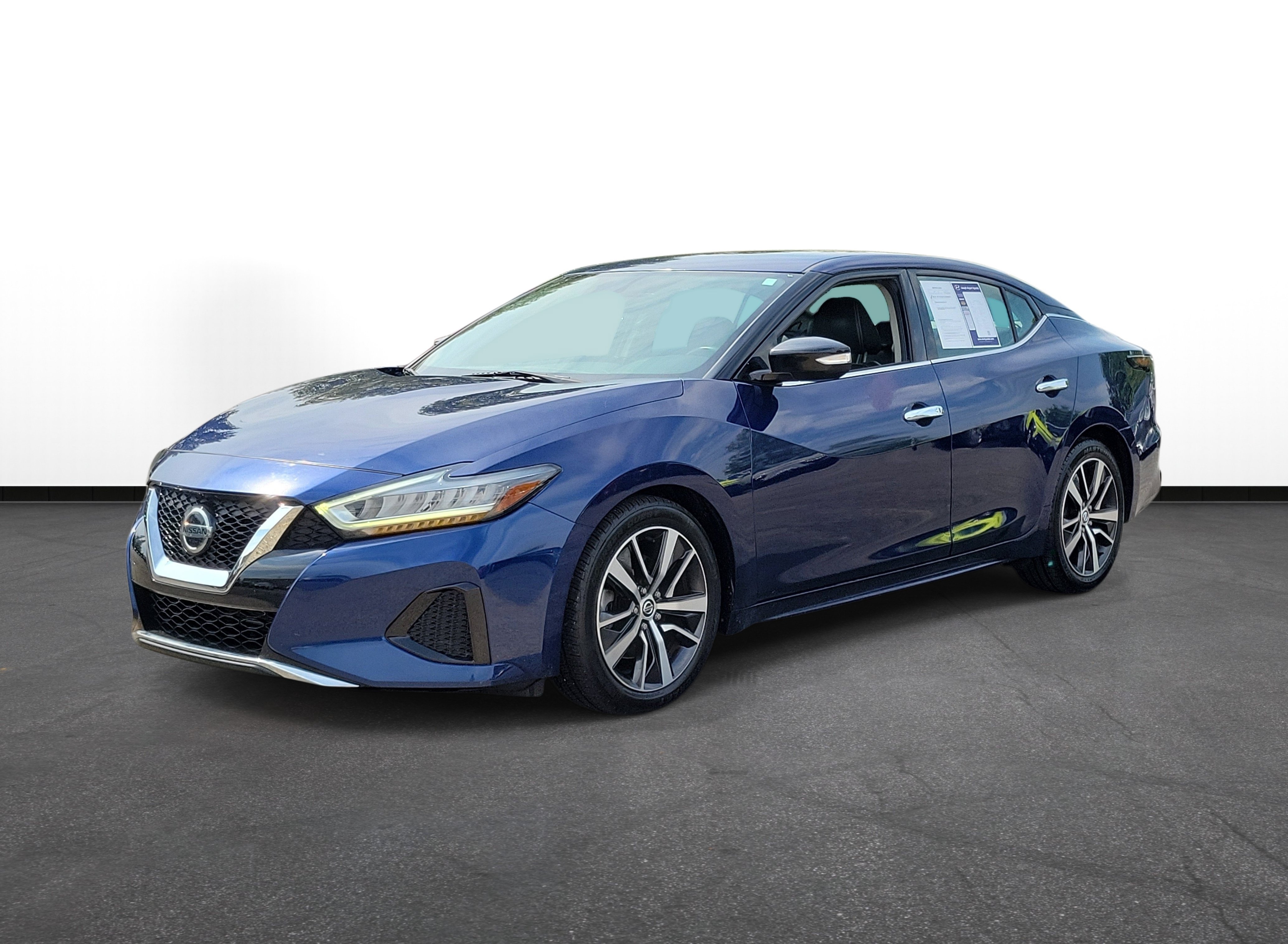 Used 2019 Nissan Maxima 3.5 SV w/ Floor Mat Group FWD image 2
