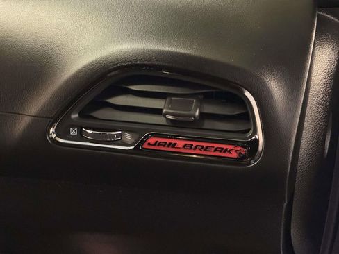 Used 2023 Dodge Challenger SRT Hellcat image 17