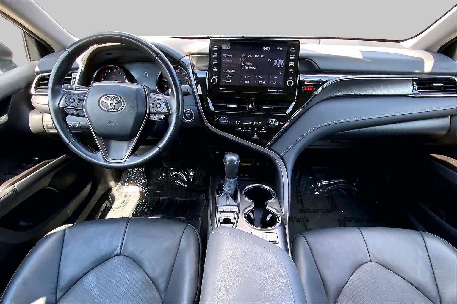 Used 2024 Toyota Camry XSE FWD image 15