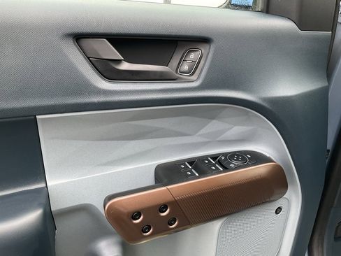 Used 2024 Ford Maverick Lariat w/ 4K Tow Package image 19