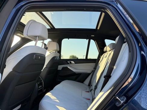 Used 2024 BMW X5 xDrive50e w/ Premium Package image 32