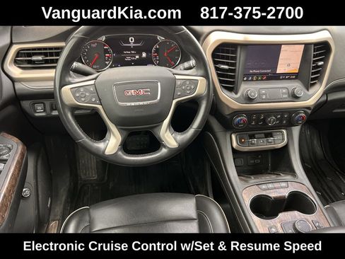 Used 2021 GMC Acadia Denali w/ Denali Technology Package FWD image 13