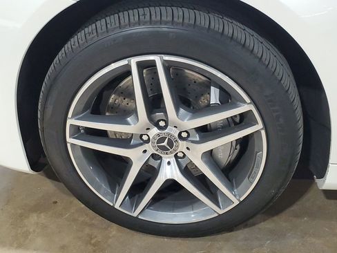 Used 2020 Mercedes-Benz S 560 4MATIC Sedan image 44